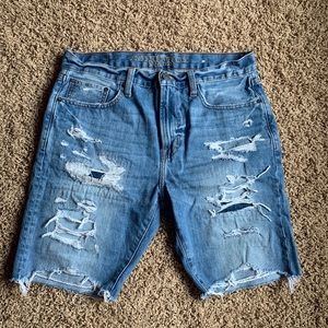 Ripped American Eagle jeans shorts